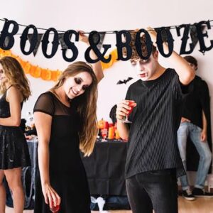 Black Halloween Boos & Booze Banner, Black Glittery Halloween Party Banner for Hocus Pocus Party Decorations, Halloween Bachelorette Party Decorations,Boos and Booze Decor