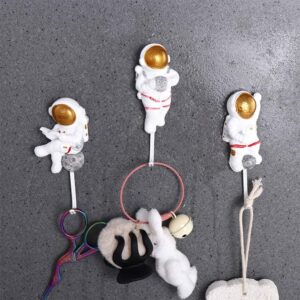 Vctitil 4pcs Wall Mounted Astronaut Hook with Strong Adhesive and Traceless Wall Hook Home Decoration Bathroom Accessories(A/B/C/D)