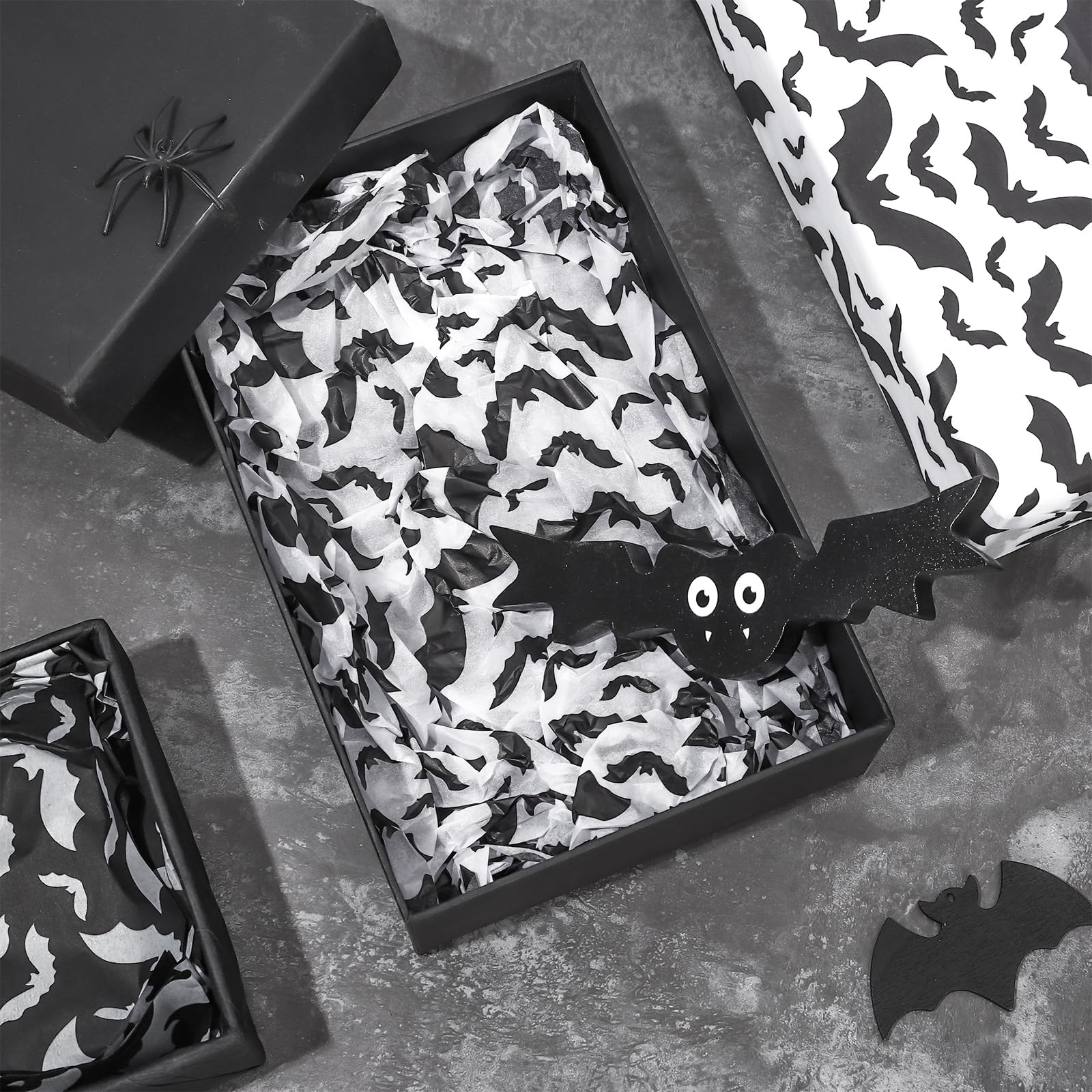 Whaline WH9796 Gift Wrap Tissue Halloween Bat Pattern 60 Sheets Black and White Tissue Paper for DIY Craft, Party Decorations Wrapping, 13.8 x 19.7 Inch