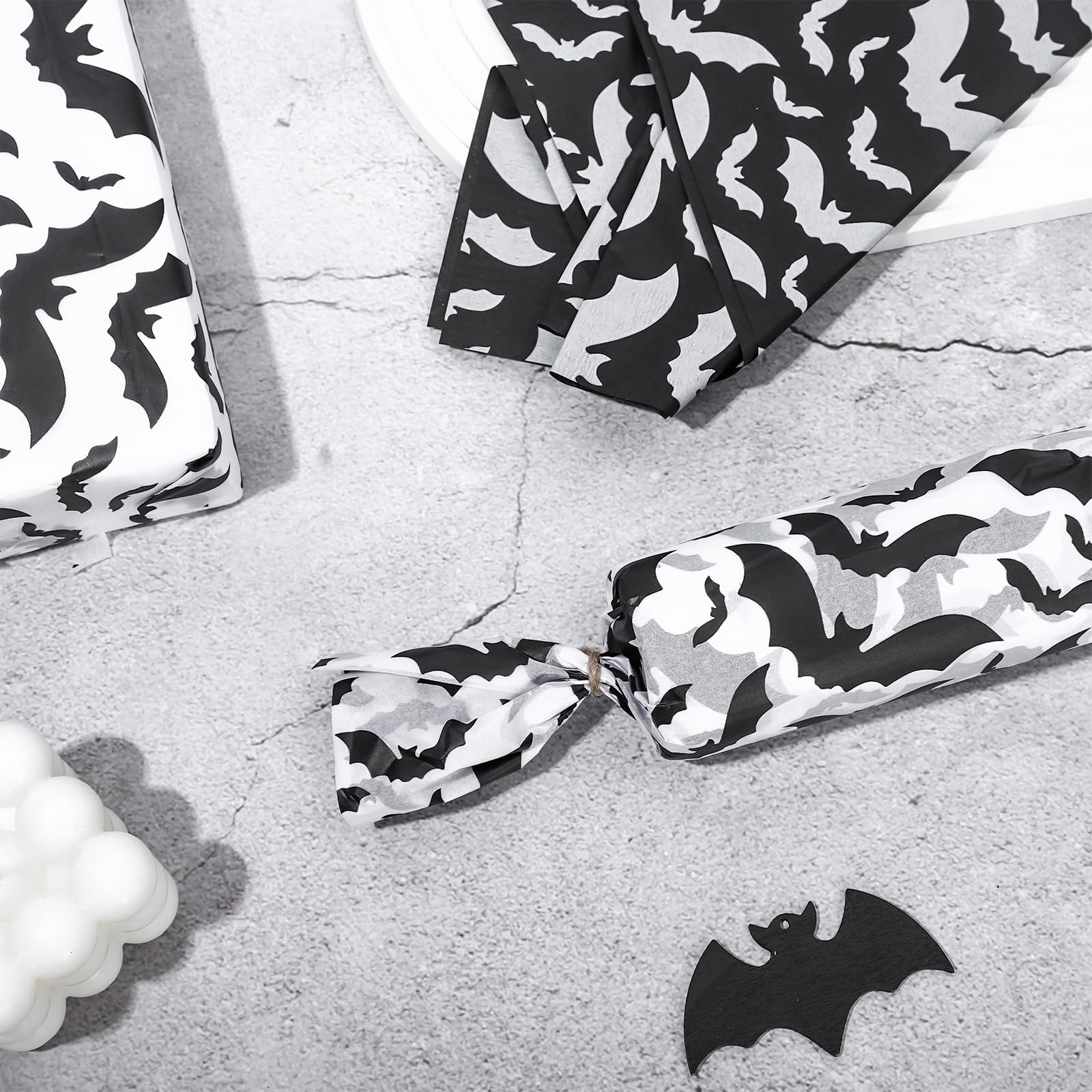 Whaline WH9796 Gift Wrap Tissue Halloween Bat Pattern 60 Sheets Black and White Tissue Paper for DIY Craft, Party Decorations Wrapping, 13.8 x 19.7 Inch