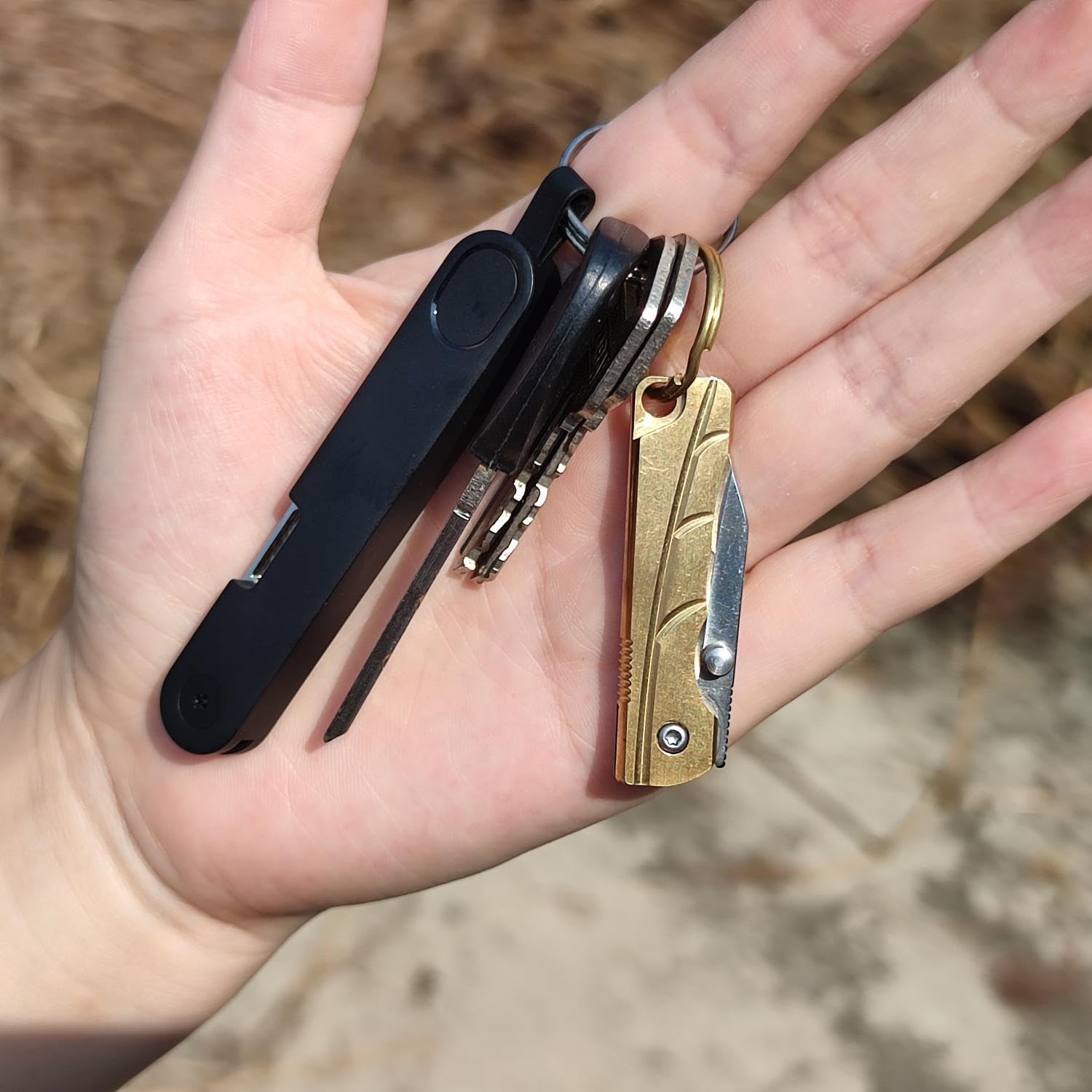 COHOMELARS Small Keychain Knife,Mini Folding Pocket Knife,Brass Handle, Stainless Steel Blade, EDC Box Cutter,Small Gift for Women Men