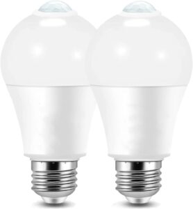 motion sensor light bulbs, 9w (60w equivalent) a19 e26 5000k, motion detector auto activated dusk to dawn security bulbs, outdoor/indoor for porch garage basement hallway closet (daylight 2 pack)