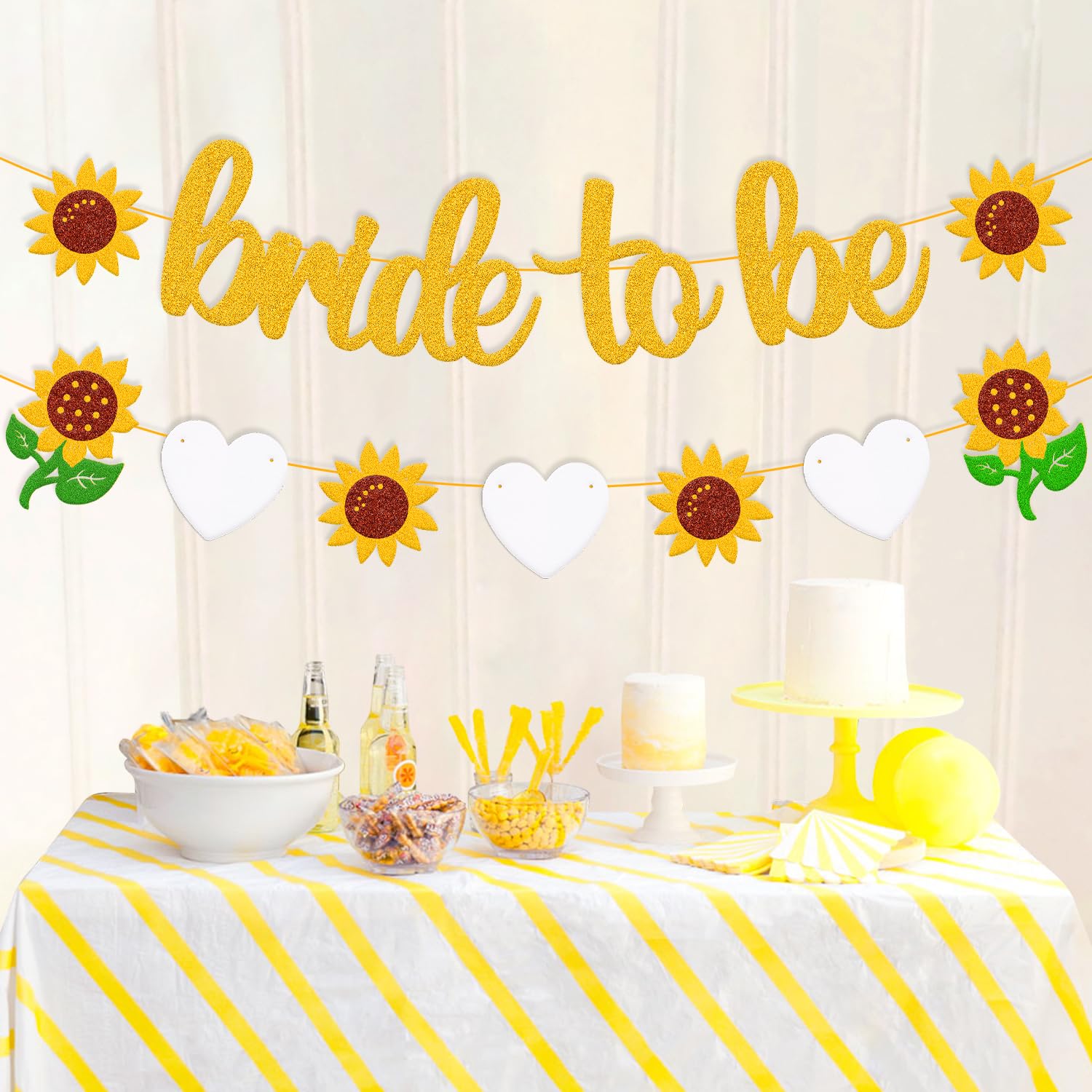 Bride To Be Banner Sunflower Bridal Shower Banner Sunflower Garland for Engagement Wedding Bachelorette Hen Party Supplies Glitter Gold Decoration