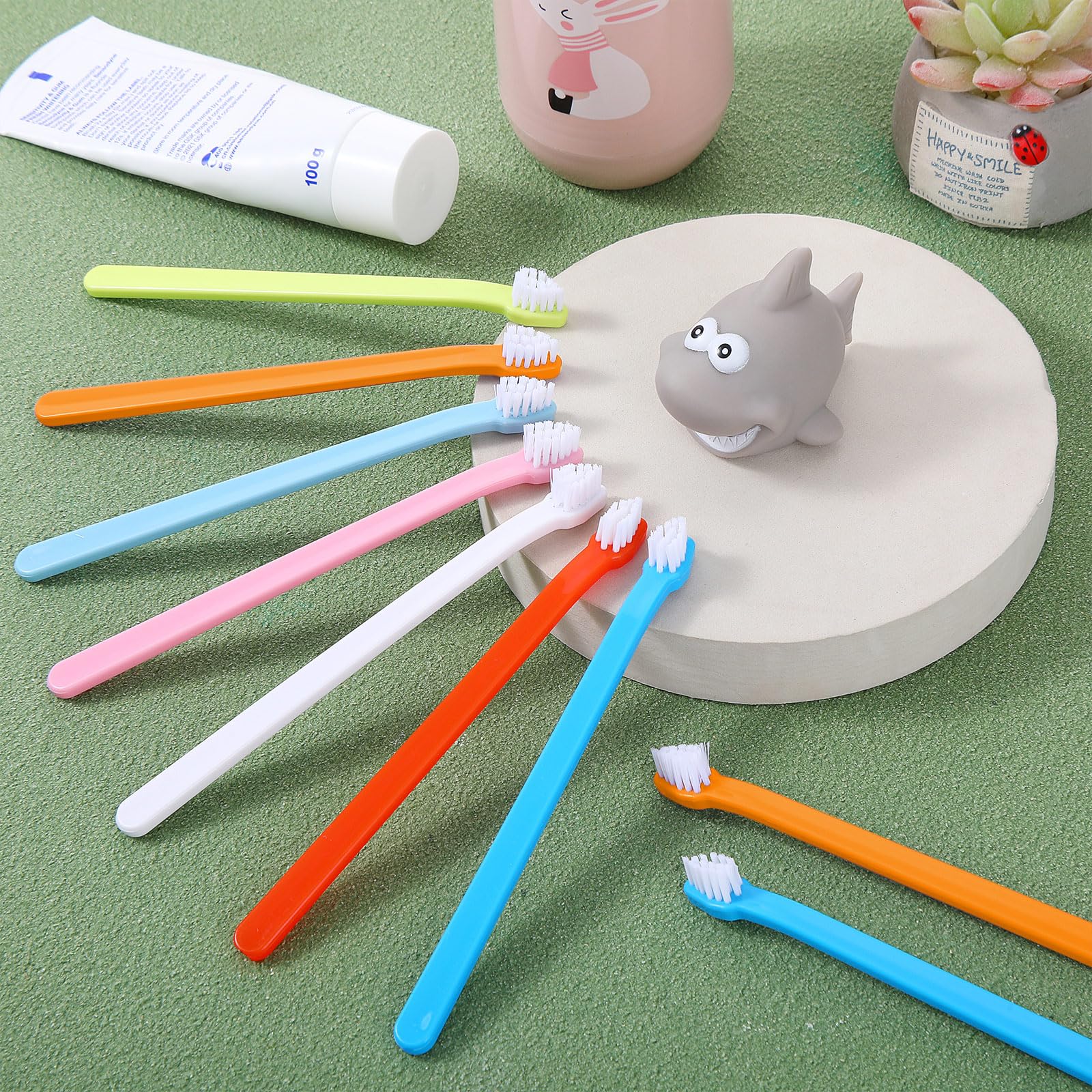 Tioncy 100 Pcs Dog Toothbrush Bulk from Large to Small Long Handle Dog Cat Pet Toothbrush with Soft Single Head Puppy Dog Tooth Brush Pet Cat Tooth Brush for Teeth Cleaning, 7 Colors