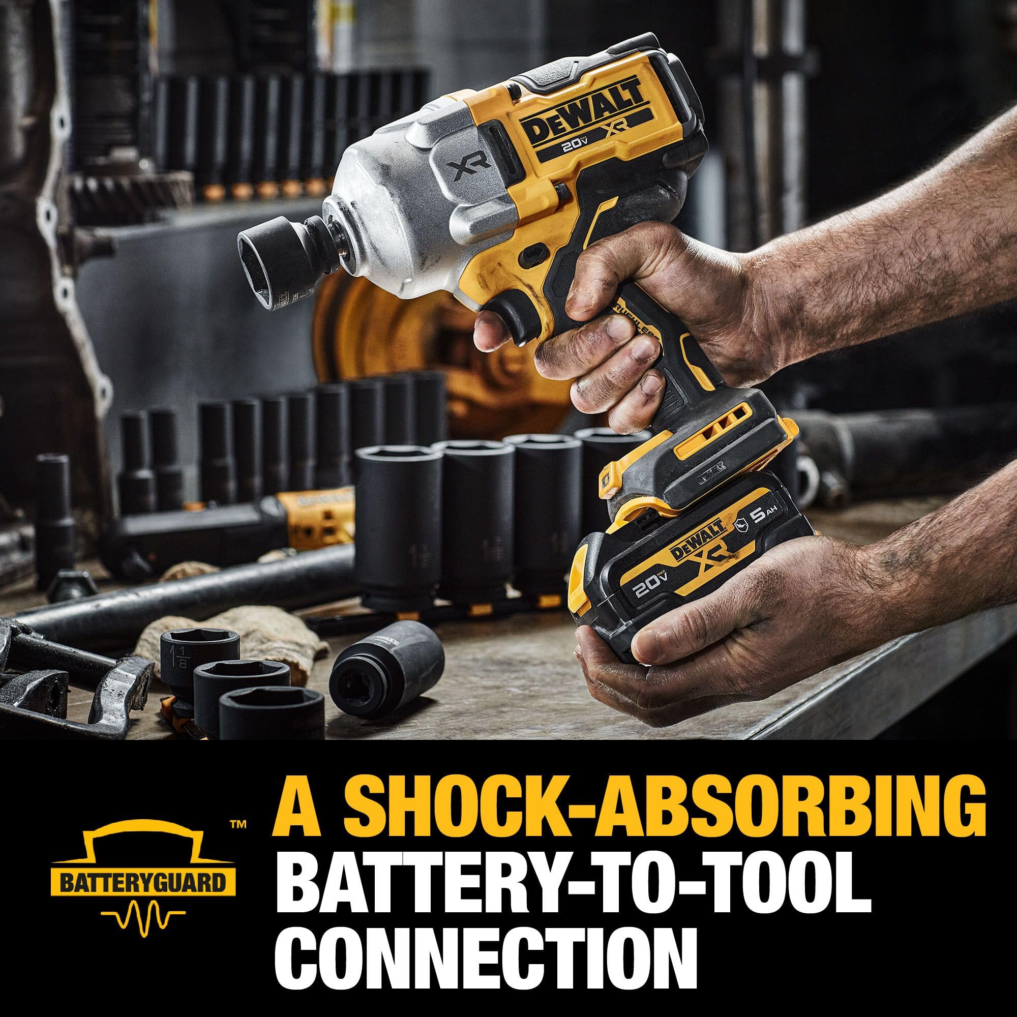 DEWALT 20V MAX Cordless Impact Wrench Kit, 1/2" Hog Ring, Battery and Charger Included (DCF961GP1)