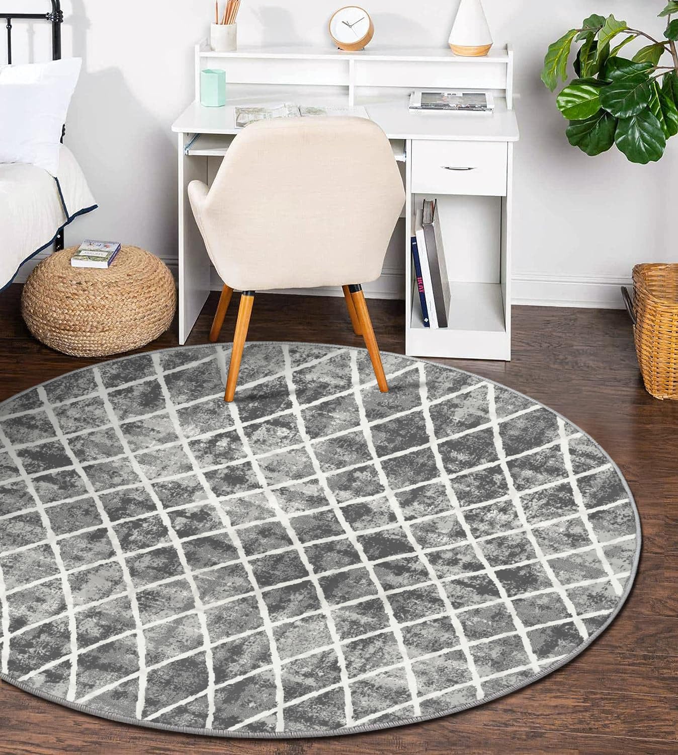 Trellis Washable Round Area Rug - Grey 4ft Round Rug Non-Slip Distressed Design Small Bedroom Circle Rug Non-Shedding Sofa Carpet for Bedroom Living Room Kitchen