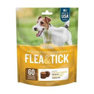 vetiq flea & tick support for dogs, flea and tick chewable for dogs, supports dog's natural flea defenses, free of added chemicals and garlic, hickory smoke flavor, 60 count