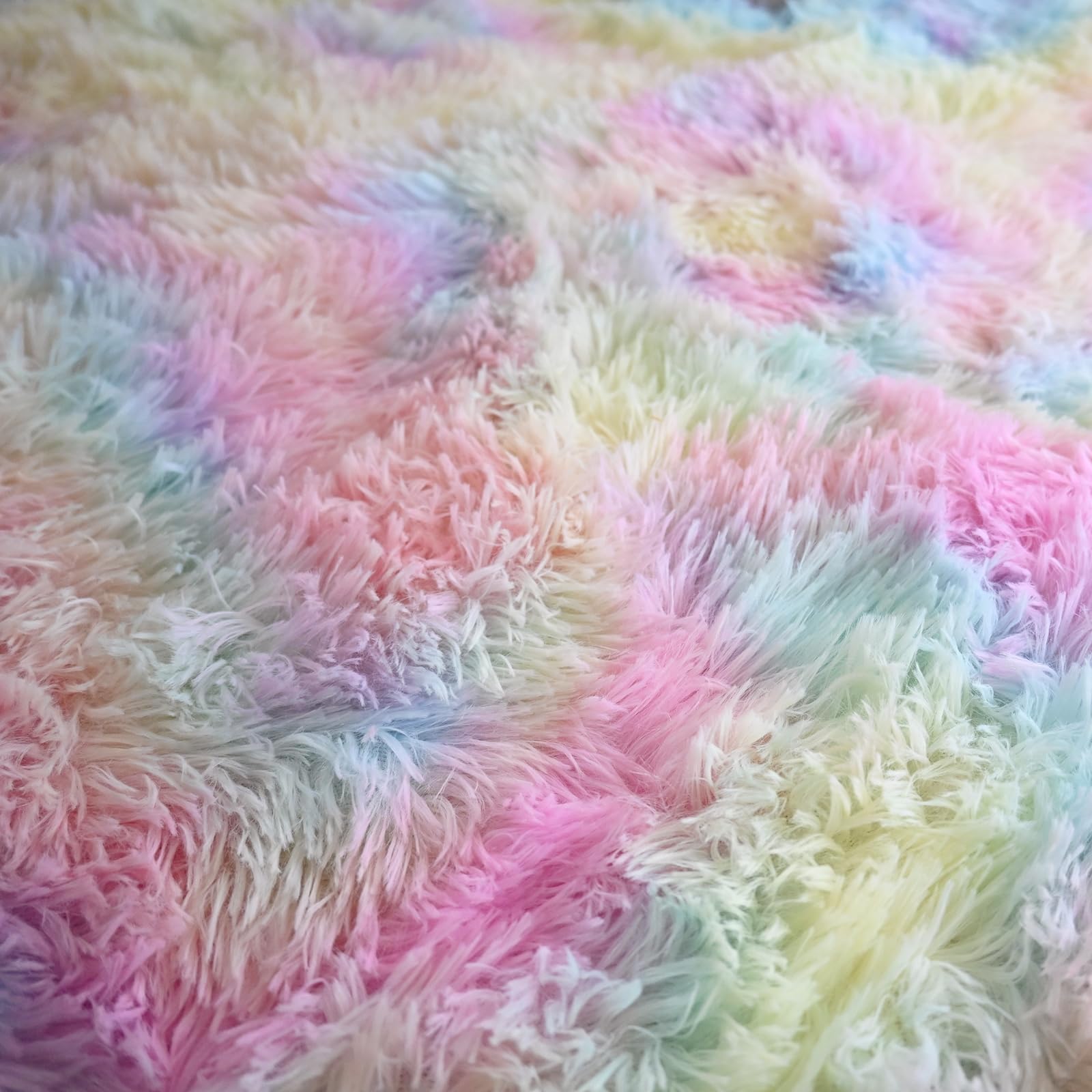 Beyeutao Area Rug Rainbow Fluffy Living Rugs 4.6x6.6 Feet Soft Indoor Modern Fluffy Living Room Carpets for Girls Bedroom Home Decor Nursery Rug.