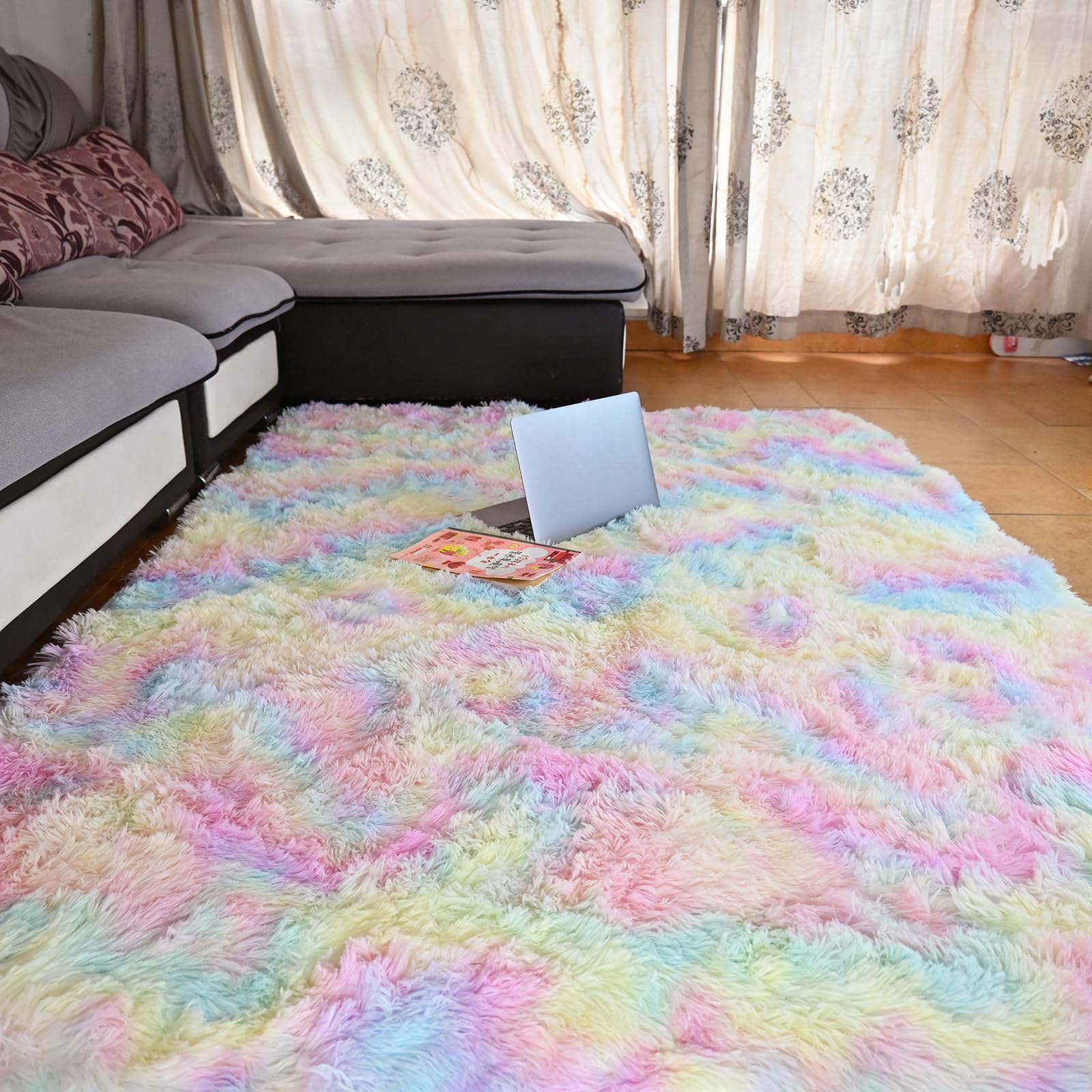 Beyeutao Area Rug Rainbow Fluffy Living Rugs 4.6x6.6 Feet Soft Indoor Modern Fluffy Living Room Carpets for Girls Bedroom Home Decor Nursery Rug.