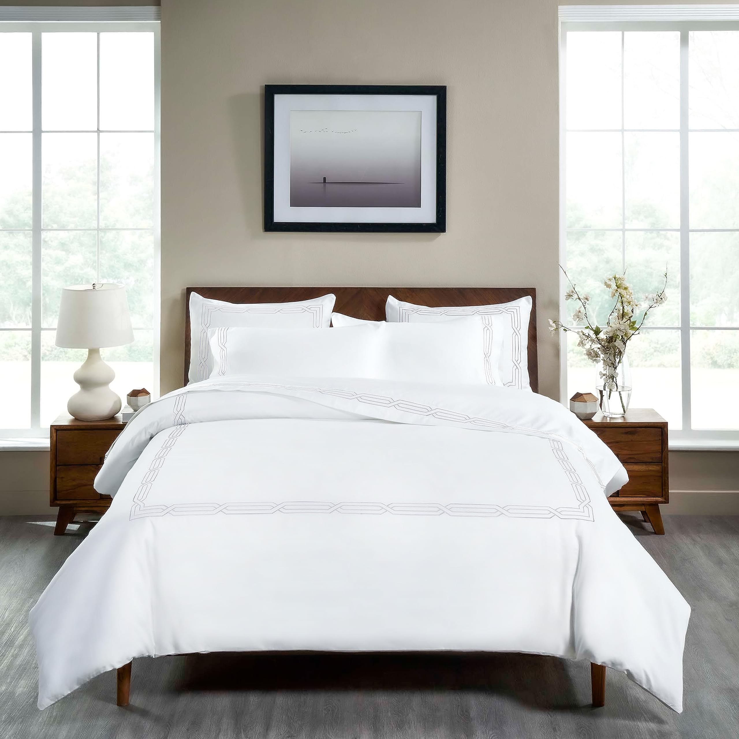 Superior Egyptian Cotton 1200 Thread Count Embroidered 3-Piece Duvet Cover Set, 1 Duvet Cover, 2 Pillow Shams, Bedding Essentials Decor, Soft Comforter Cover, King/California King, White-White