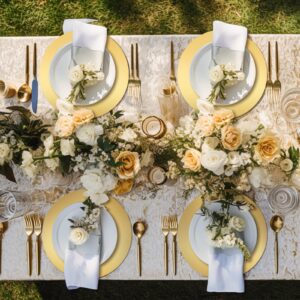 Tioncy Round Paper Placemats Decorative Disposable Place Mats Table Mats for Dining Wedding Table Decoration Home Banquet New Years Festive Party Birthday Holiday (Gold, 100)