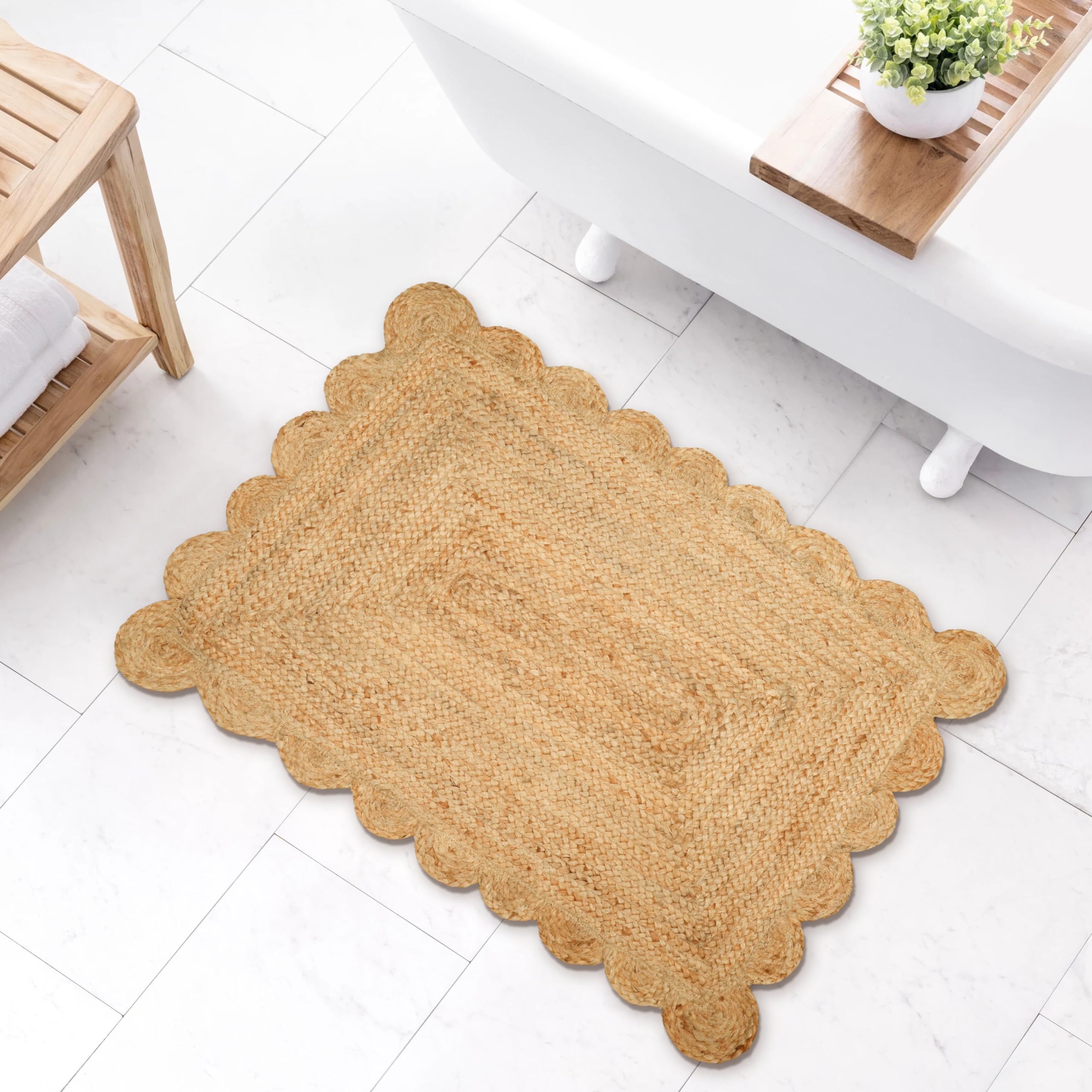 Hand Woven Area Rug Braided Jute Scalloped Border, Decor Collection Classic Quality Made for Living Room, Kitchen, 2x3' - Natural