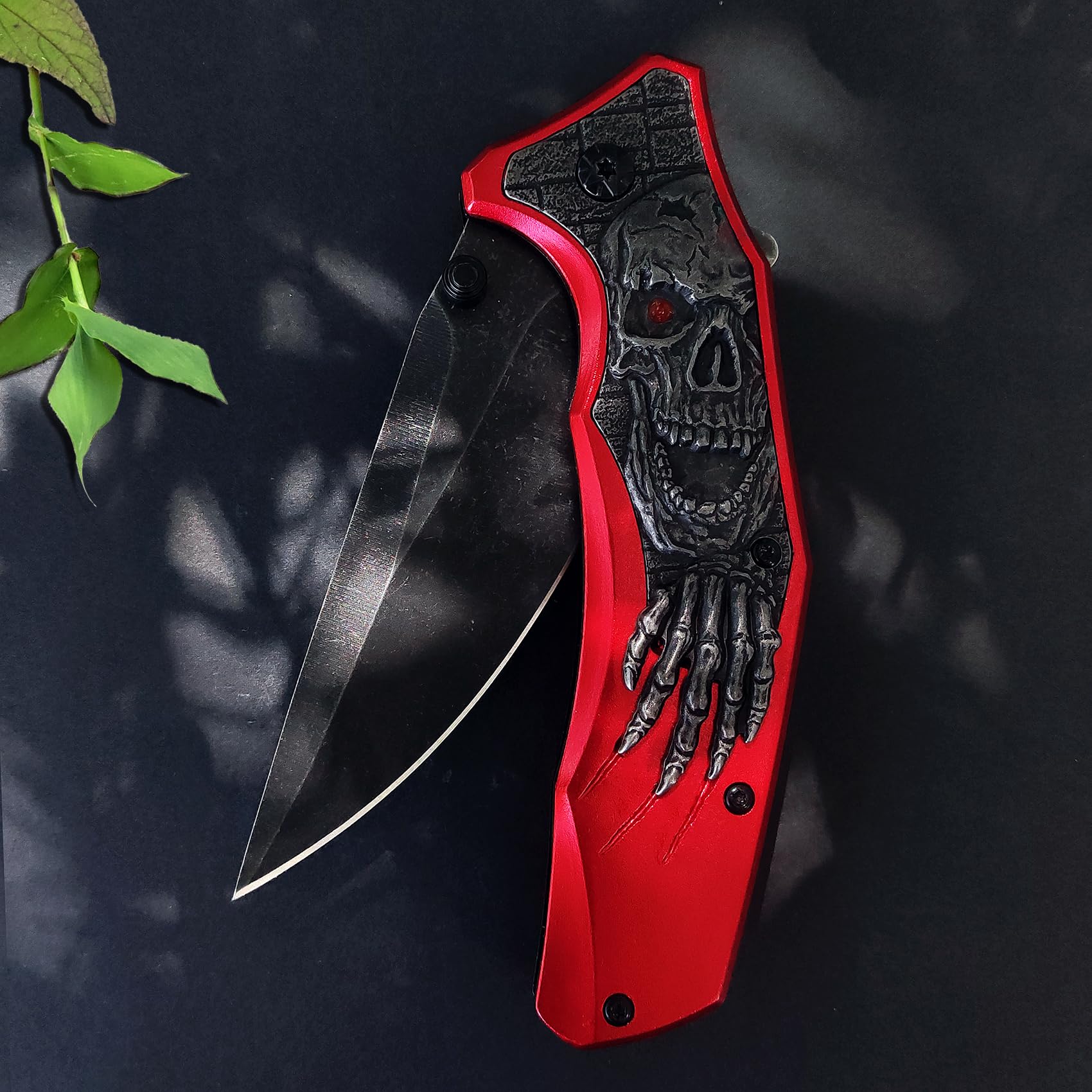 MADSMAUG Pocket Knife, Cool Pocket Folding Knife with 3D Embossed SKULL patterns, Great festival Halloween Christmas Gift EDC knife For Men Outdoor Survival Camping (Red)