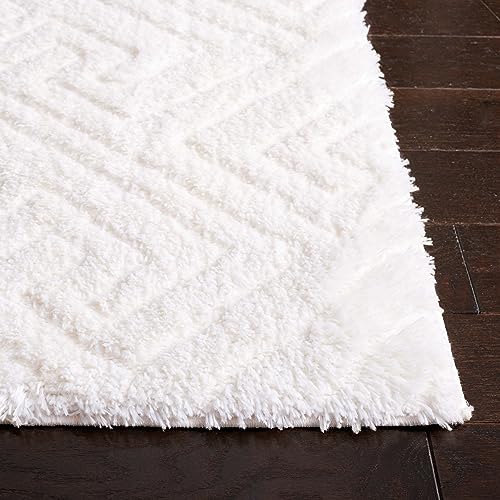 Safavieh Tahoe Shag Collection Area Rug - 5' x 7', White, Geometric Design, 1.2-inch Thick Ideal for High Traffic Areas in Living Room, Bedroom, Dining (THO652A-5)