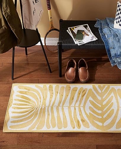 TOWN & COUNTRY LUXE Livie Matisse Cutout Everwash™ Washable Multi-Use Decorative Rug, Kitchen Runner Rug, Low-Profile Door Mat, Bedroom Rug and Dorm Room Rug with Non-Slip Backing, Gold, 24"x72"