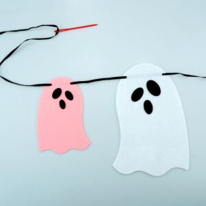 SaktopDeco 2 Pack White Pink Ghost Garland Felt Ghost Banner for Haunted House Fireplace Indoor Outdoor Halloween Party Decorations Supplies