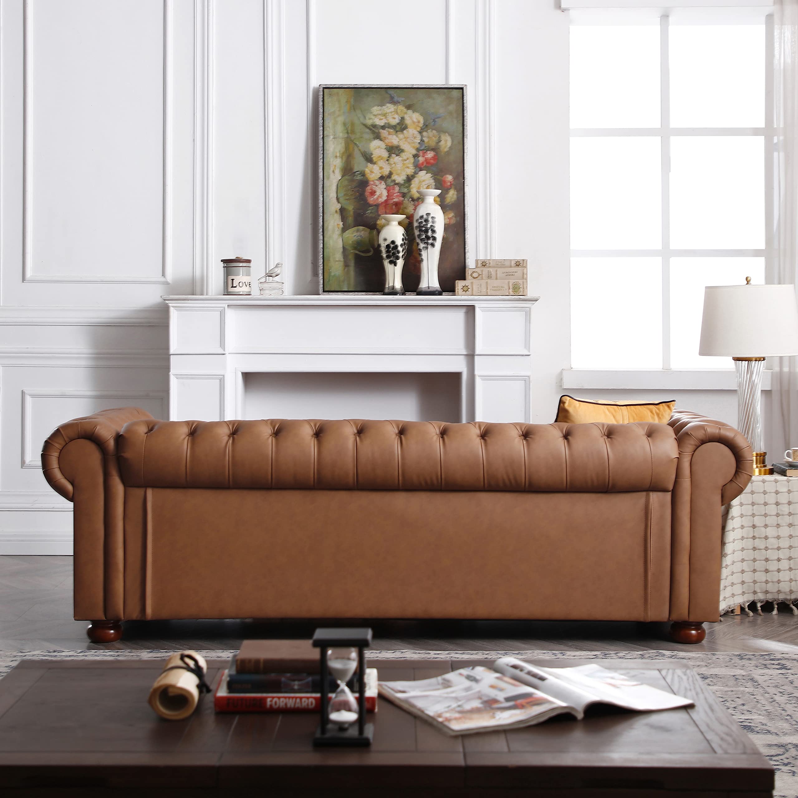 N NOORDENIYA Chesterfield Sofa, 89 "Faux Leather Couch Upholstered Sofa with Low Back, Roll Arm Nailhead Trim Classic 3 Seater Sofa for Living Room, Home Furniture (Brown)