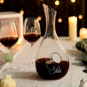 AW BRIDAL Wedding Wine Decanter Set Engraved Mr & Mrs Wine Glasses Wedding Gifts Bridal Shower Gifts Engagement Gifts for Couples