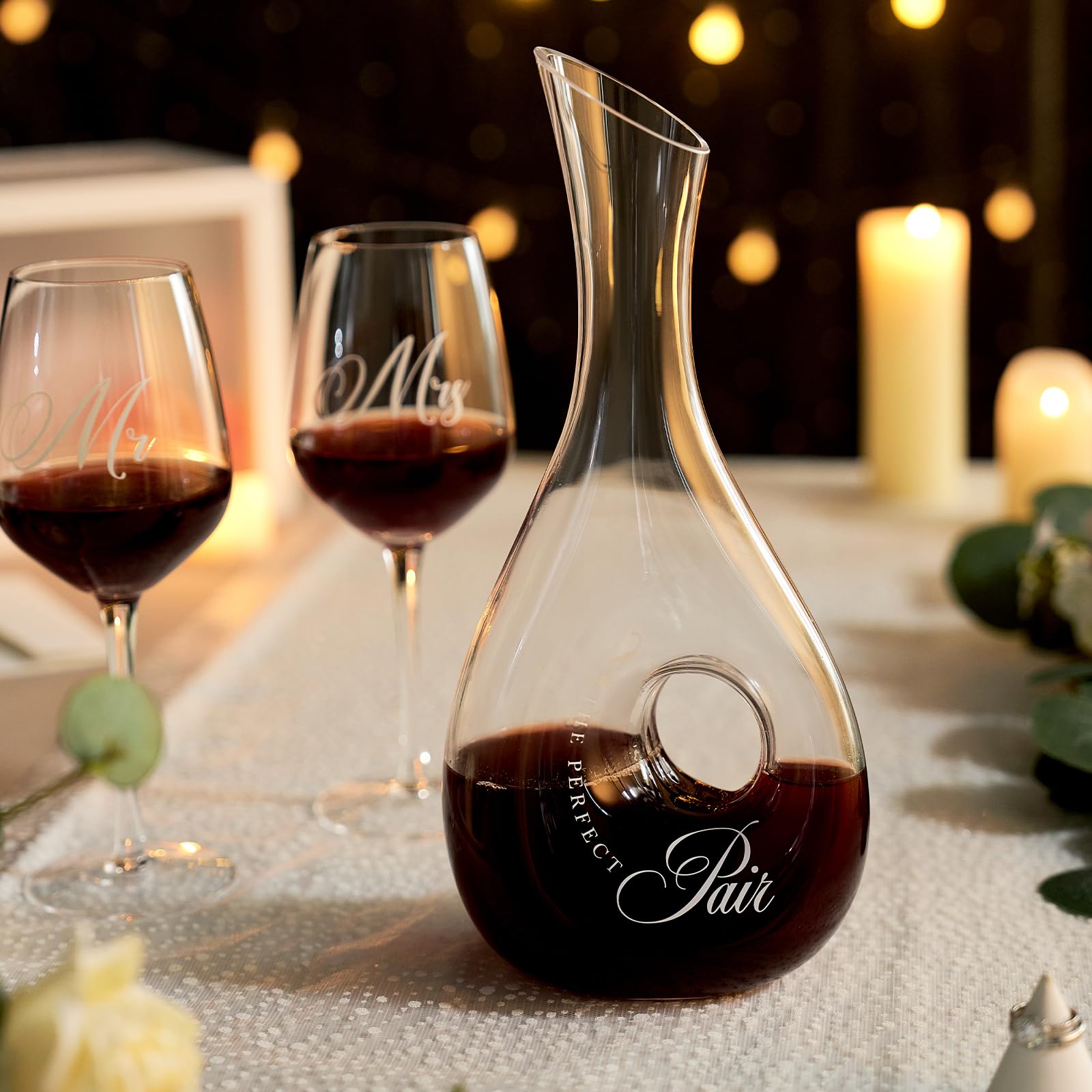 AW BRIDAL Wedding Wine Decanter Set Engraved Mr & Mrs Wine Glasses Wedding Gifts Bridal Shower Gifts Engagement Gifts for Couples