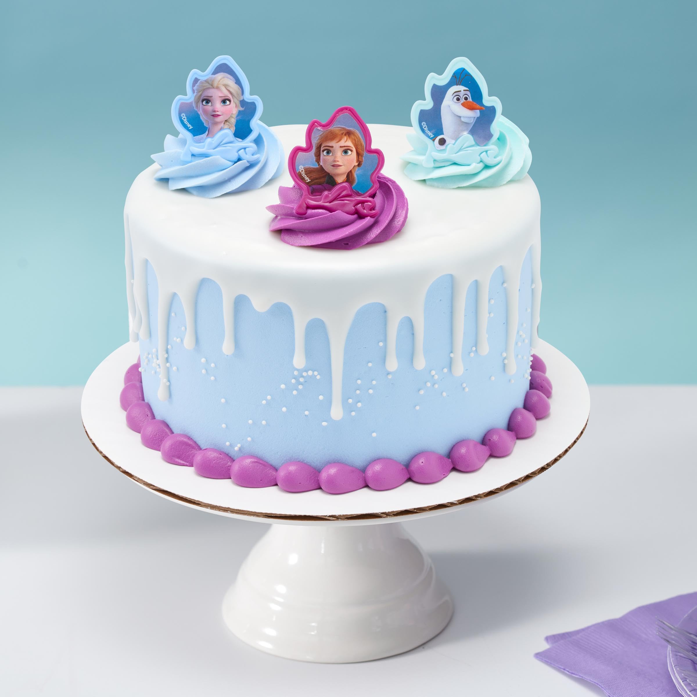 DecoPac Frozen II Rings, Cupcake Decorations Featuring Elsa, Anna, And Olaf For Birthday And Christmas Celebrations - 24 Pack