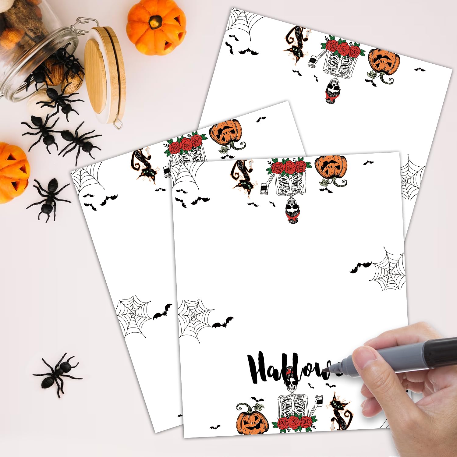 Halloween Table Place Cards, Editable Name Place Cards, 25 Pack Buffet Food Tent Labels, Double Design Name Cards, Halloween Thanksgiving Party Decorations, Easy Folding for Dinner Party - L524