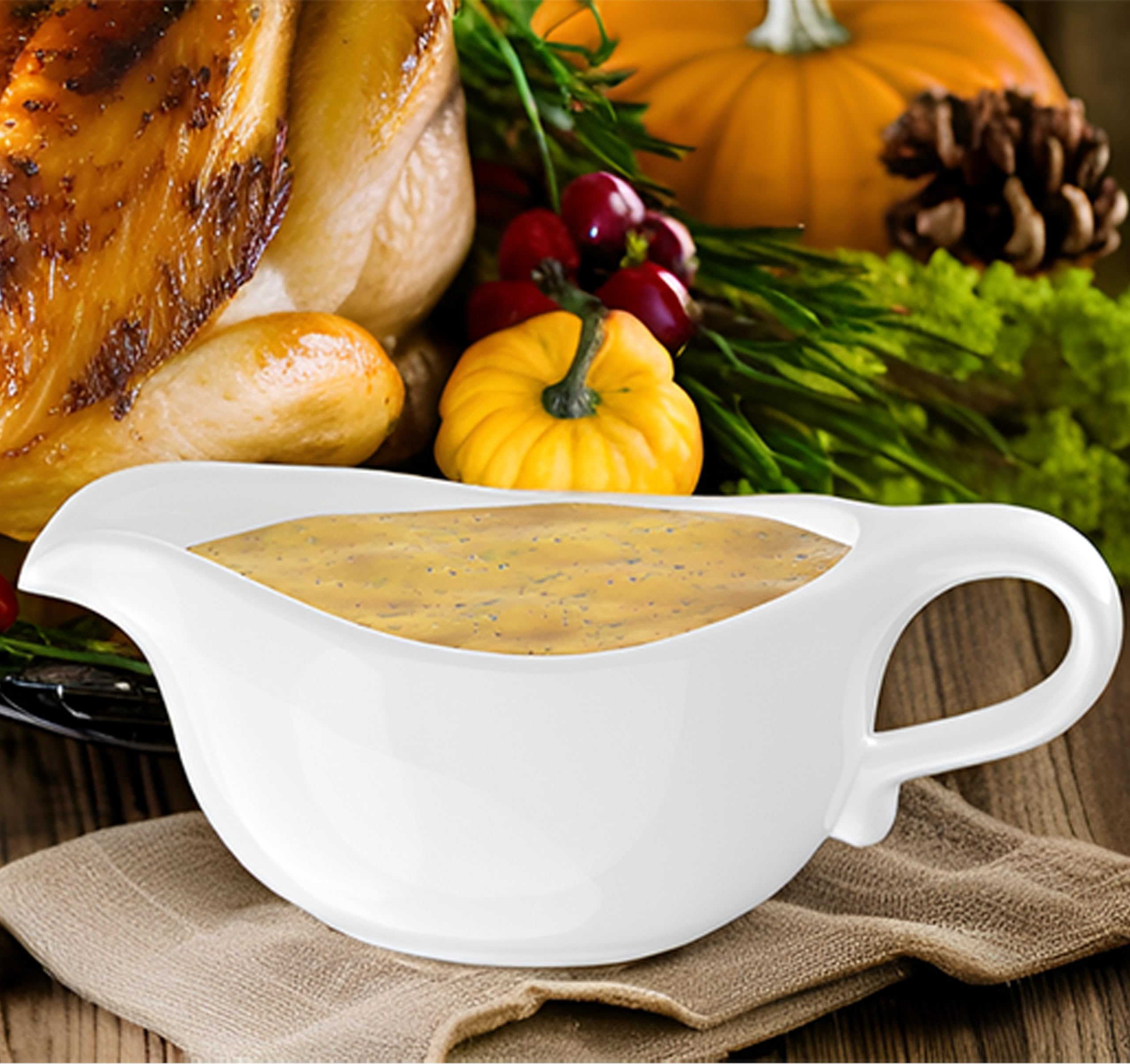 RONDURE Large White Gravy Boat - 19 oz Capacity, Microwave and Dishwasher Compatible