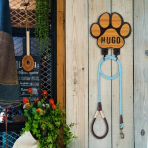 Midrean 2pcs Dog Leash Holder for Wall Mount Hanger Hook,Farmhouse Wooden Dog Paws Key Rack Accessories for Rustic Home Decor