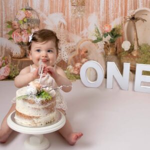 Wooden One Letter Sign for 1st Birthday - Wooden One table centerpieces, 1st Birthday Decorations, One standing Letters for 1st Birthday, First Birthday Photo Shoot Prop