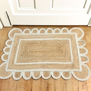 Shiv Shakti Exports White Scalloped Natural Jute Area Rug, Natural Base Off White Trim (2x3 Feet / 61x92 Cm)