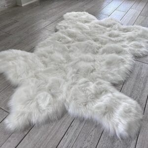 LAMBZY Bear Skin Rug Super Soft Fluffy Faux Fur for Bedroom Floor Sofa Living Room High-Density Plush Shaggy Carpet Sofa Cover Bedside Sheepskin Rug (2'x3', White)