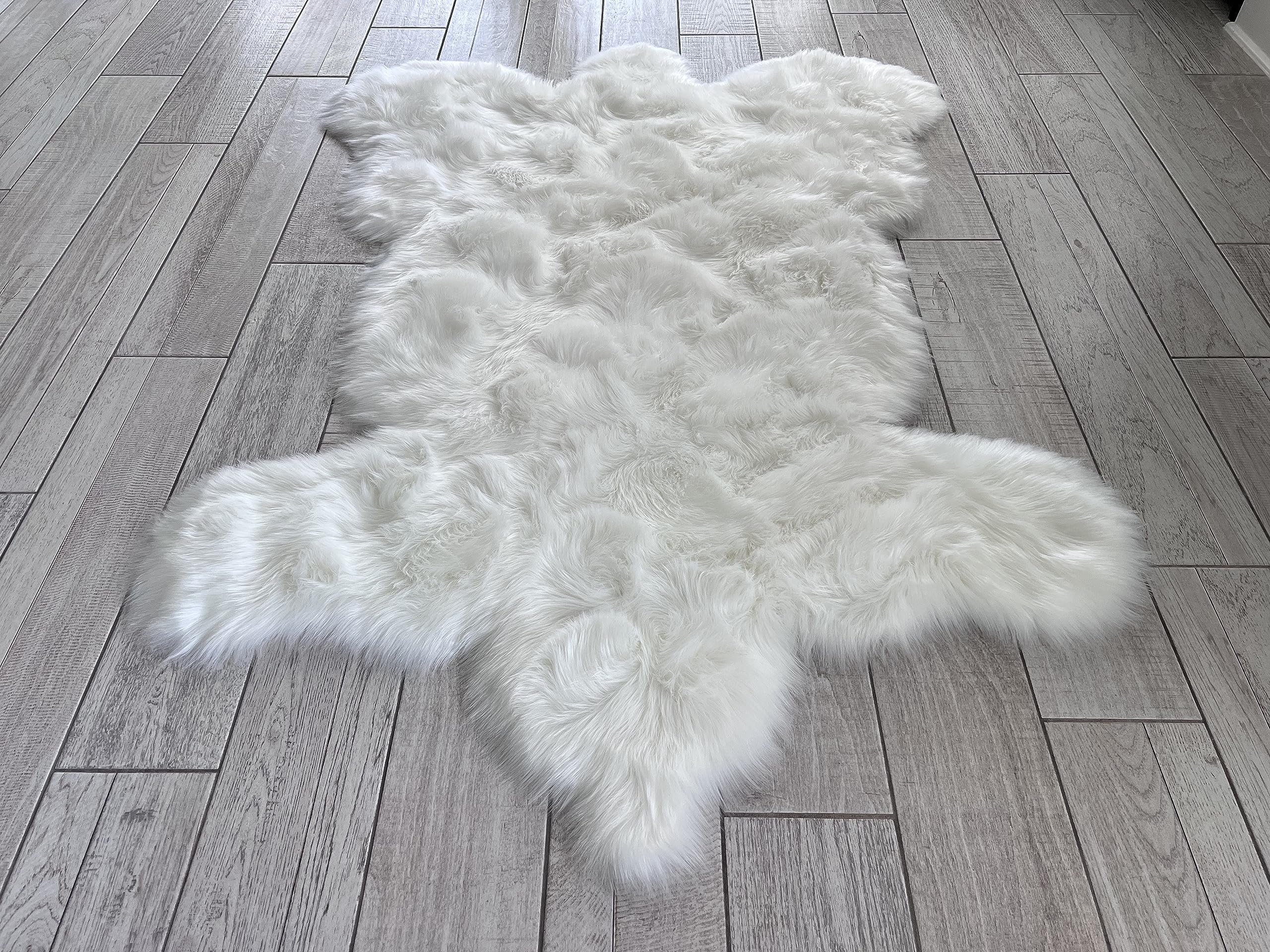 LAMBZY Bear Skin Rug Super Soft Fluffy Faux Fur for Bedroom Floor Sofa Living Room High-Density Plush Shaggy Carpet Sofa Cover Bedside Sheepskin Rug (2'x3', White)