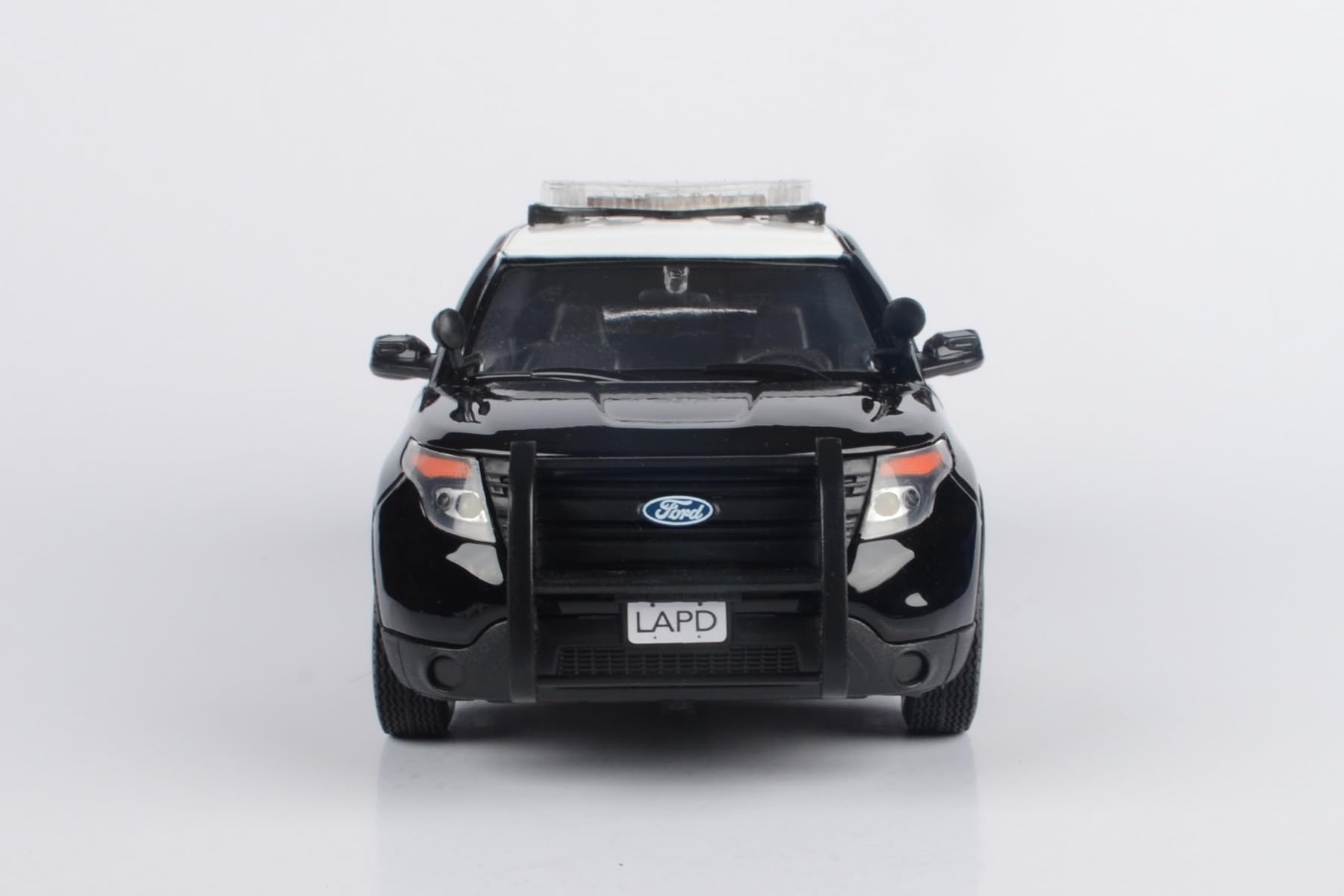 2015 Police Interceptor Utility Black and White Los Angeles Police Department (LAPD) with Flashing Light Bar and Front and Rear Lights and Sounds 1/24 Diecast Model Car by Motormax 79540