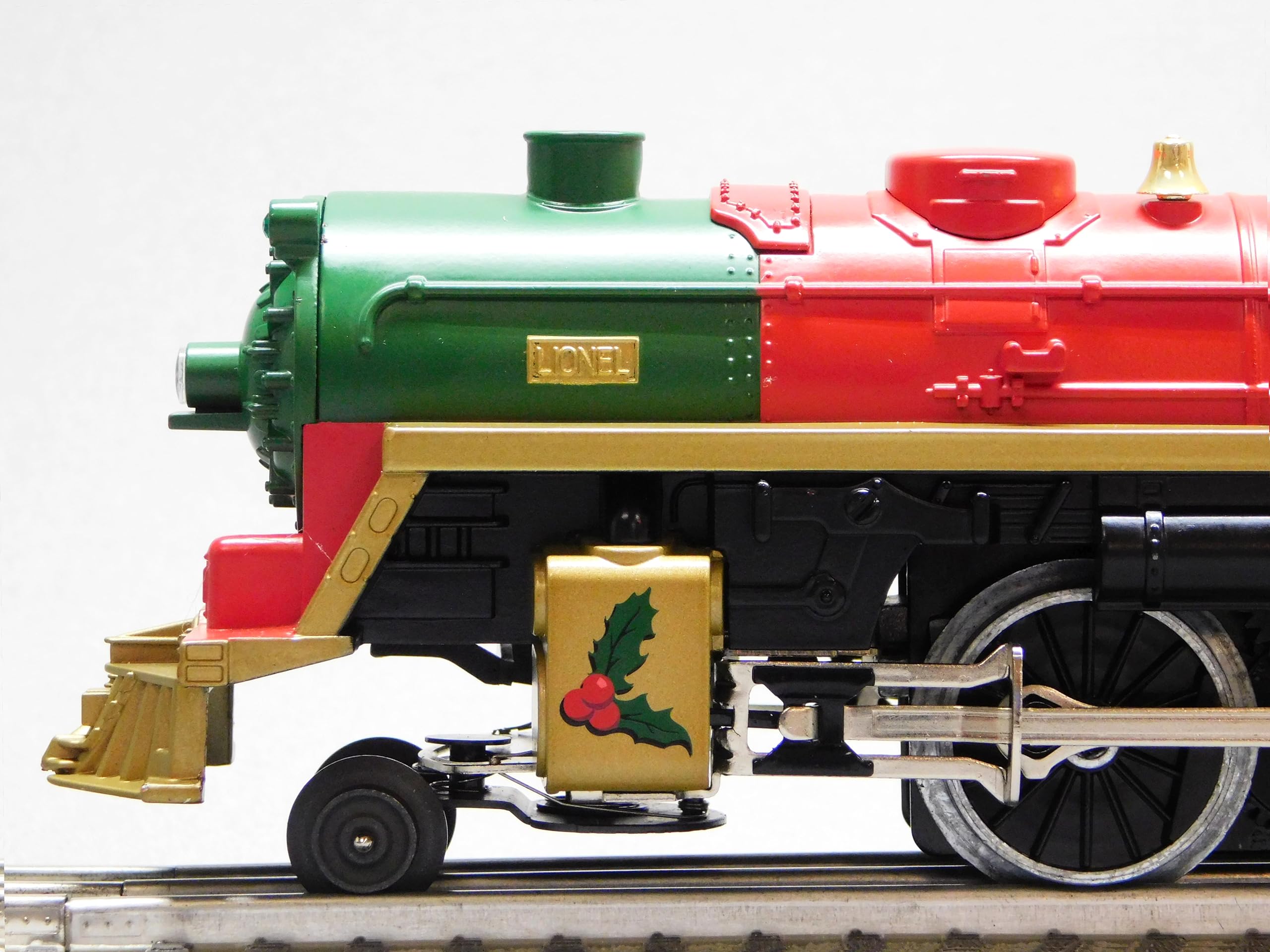 Lionel Christmas Celebration LIONCHIEF 2-4-2 Locomotive O Gauge 2223020-E