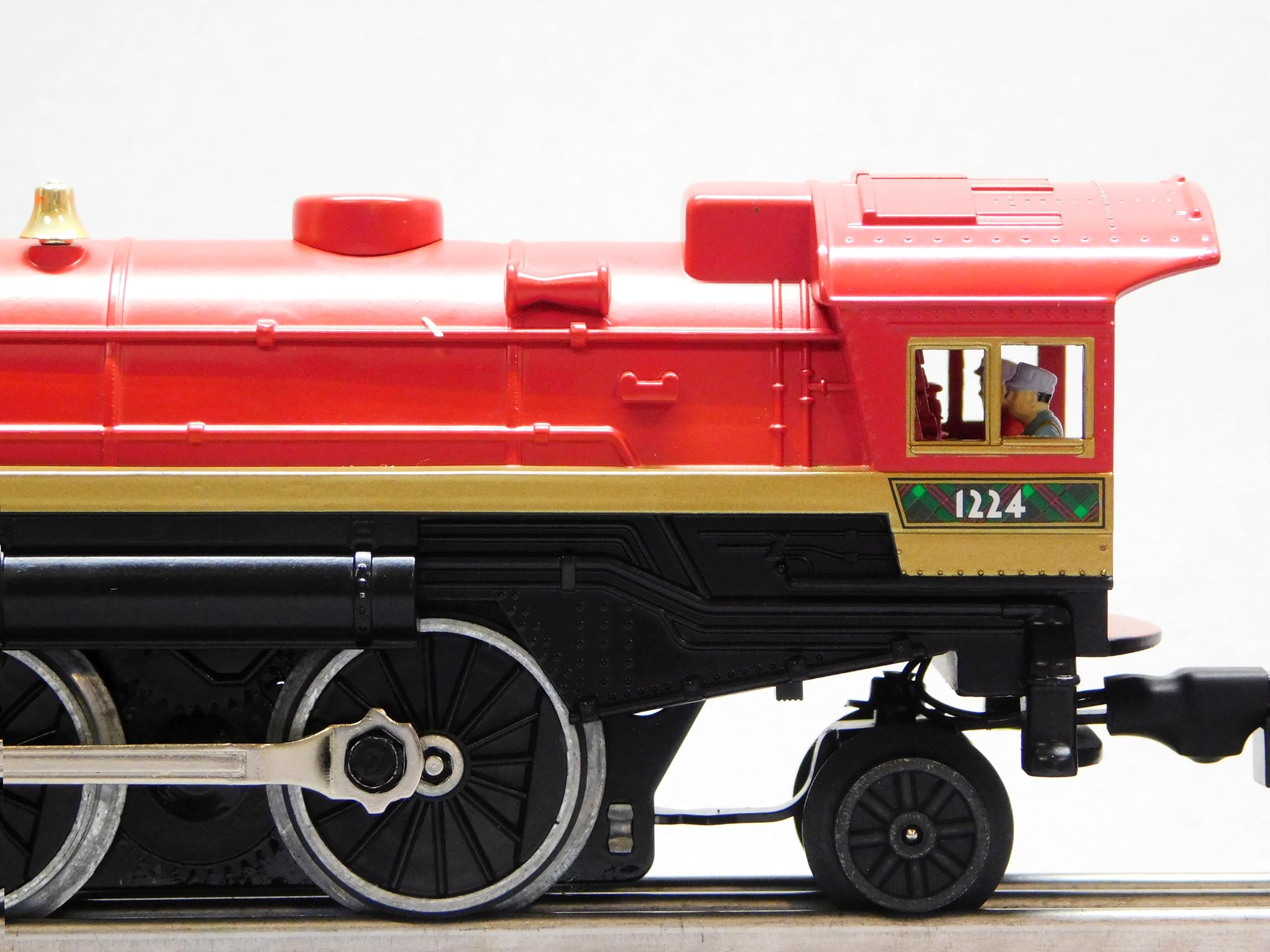 Lionel Christmas Celebration LIONCHIEF 2-4-2 Locomotive O Gauge 2223020-E