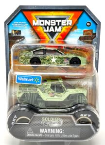 monster jam official 1:64 scale diecast 2-pack monster truck and race car: son-uva digger (soldier fortune)