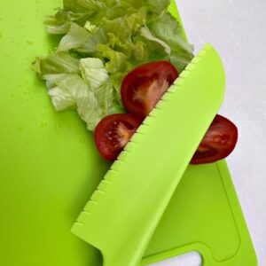 jawbush Professional Lettuce Knife to Prevent Browning, 11" Plastic Serrated Kitchen Knife for Veggies, Salad, Fruit, Bread or Cake, Nylon Knife for Nonstick Pans, Green, 2 Pack