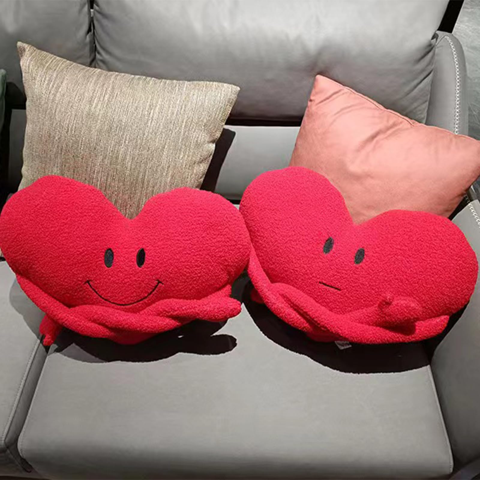 Fuerxy Red Heart Pillow, 3D Fluffy Red Throw Pillow, 17.8x12 Inch Cute Plush Soft Emoji Throw Pillows for Couch Bed Living Room Valentine's Day Gift(Expressionless)