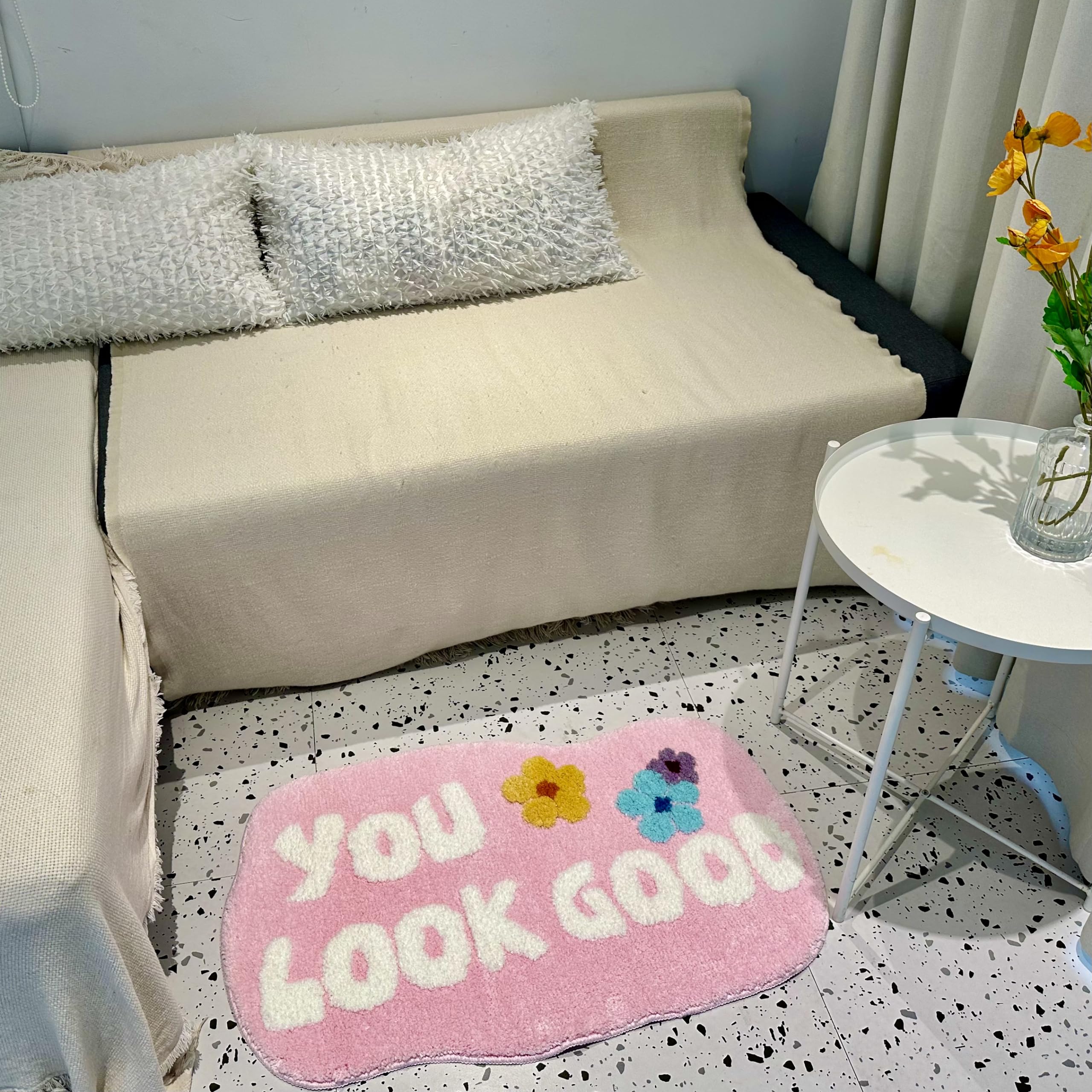 You Look Good Bath Mat Pink Bathroom Rugs Cute Funny Bathroom Decor Door Mat Microfiber Shower Bathtub Mat Non-Slip Washable Mat (31.49"x19.68", Pink)