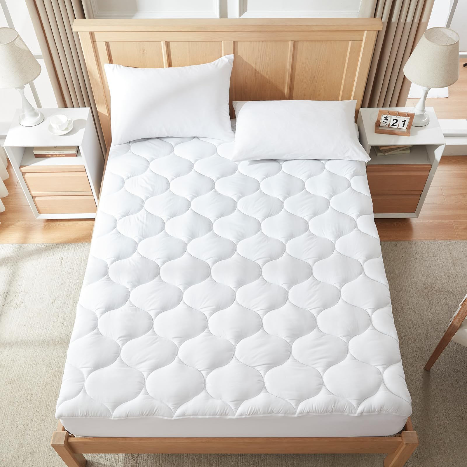 Cosybay King Size Fitted Mattress Pad, Bedding Quilted Noiseless Mattress Protector Stretches up to 18 Inches Deep, Breathable Bed Matress Cover 78x80 Inches