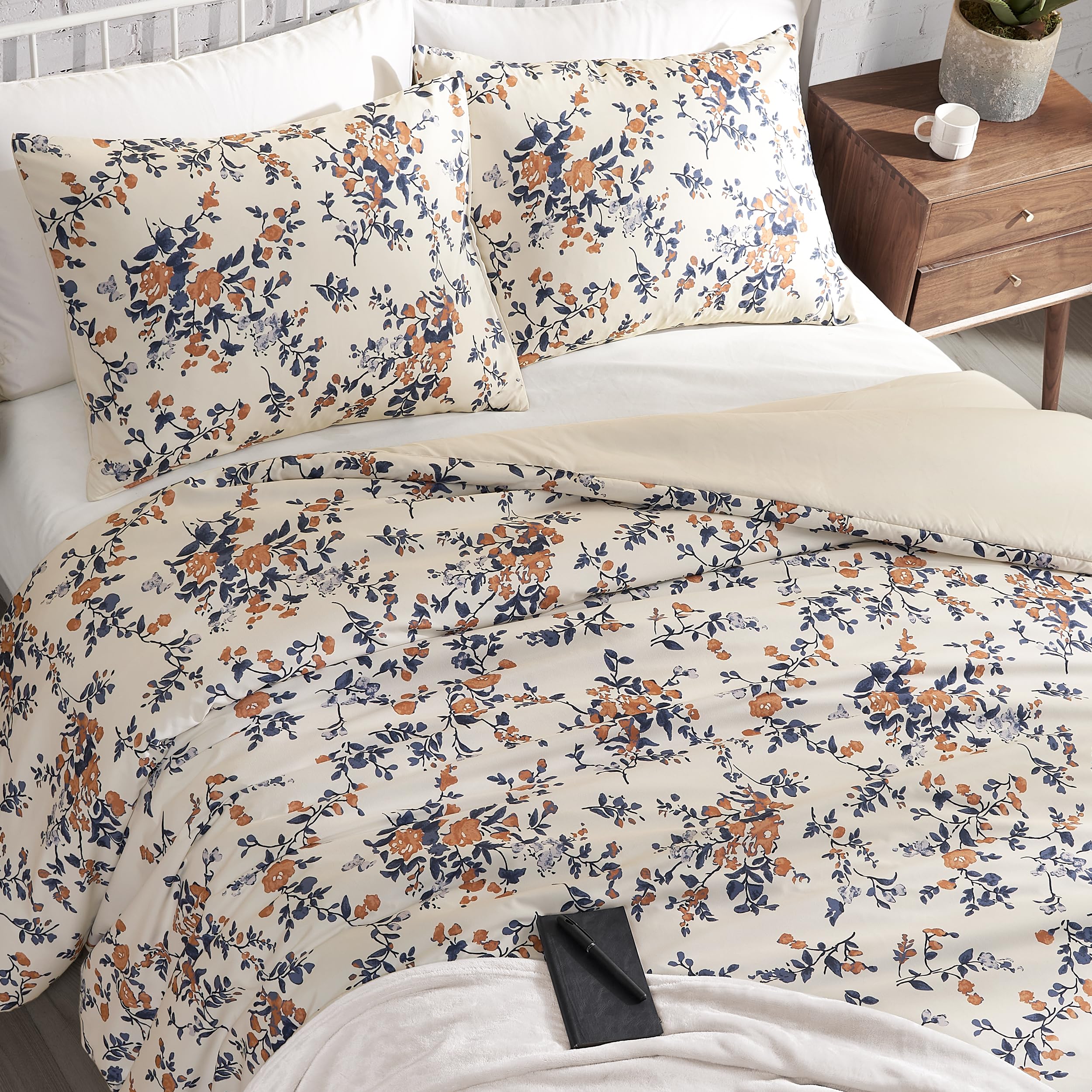 Lucky Brand Garden Bouquet King Microfiber Duvet Cover Set - 3 Piece Reversible Bedding Set with (1) 108"x92" Duvet Cover, (2) 20"x36" Pillow Shams