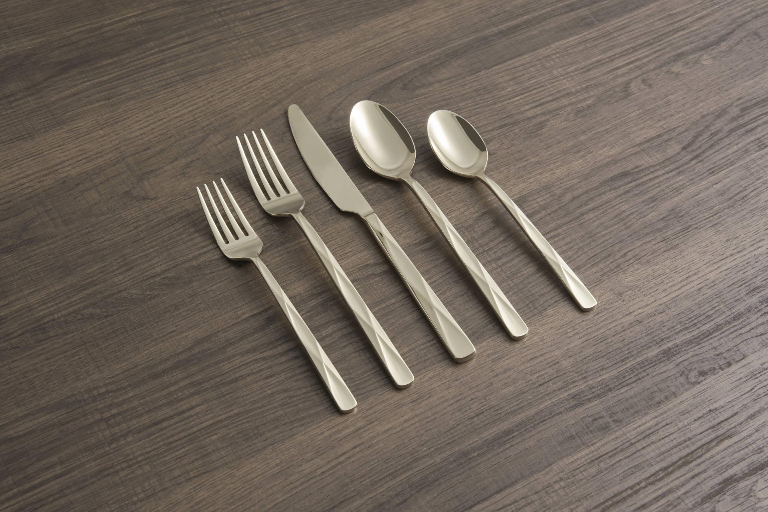 Cambridge Ayden Champagne Mirror Piece Flatware Set, 20 Count, Metallic