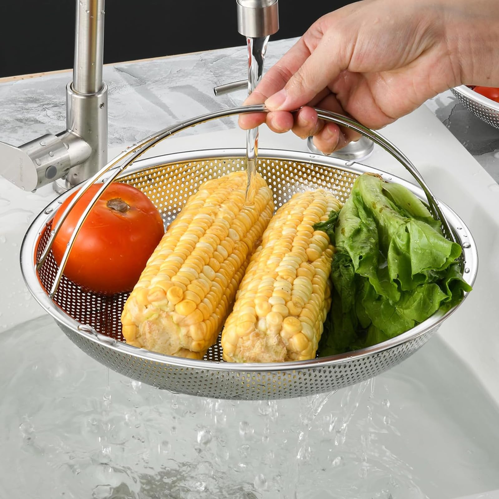 Multifunctional All-In-One Pan Steamer Basket with Handle, Household Stainless Steel Draining Basket Fine Mesh Steam, Dishwasher Safe, Perfect for Steaming Vegetables, Easy Use (S-8.85IN)