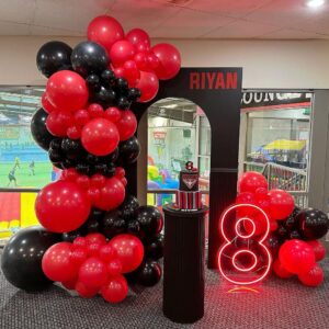 ADOINBY Red and Black Balloon Arch Kit, 140Pcs Different Sizes inch Black and Red Balloons and Confetti Party Balloon Garland Kit for Birthday, Wedding, Graduation, Anniversary, Prom Decorations