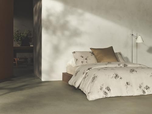 Calvin Klein - King Duvet Cover Set, Soft Cotton Bedding, Floral Home Decor (Aquarelle Floral Grey, King)