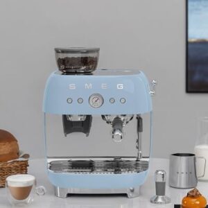 Smeg Retro Semi-Automatic Espresso Machine, EGF03PBUS, Pastel Blue