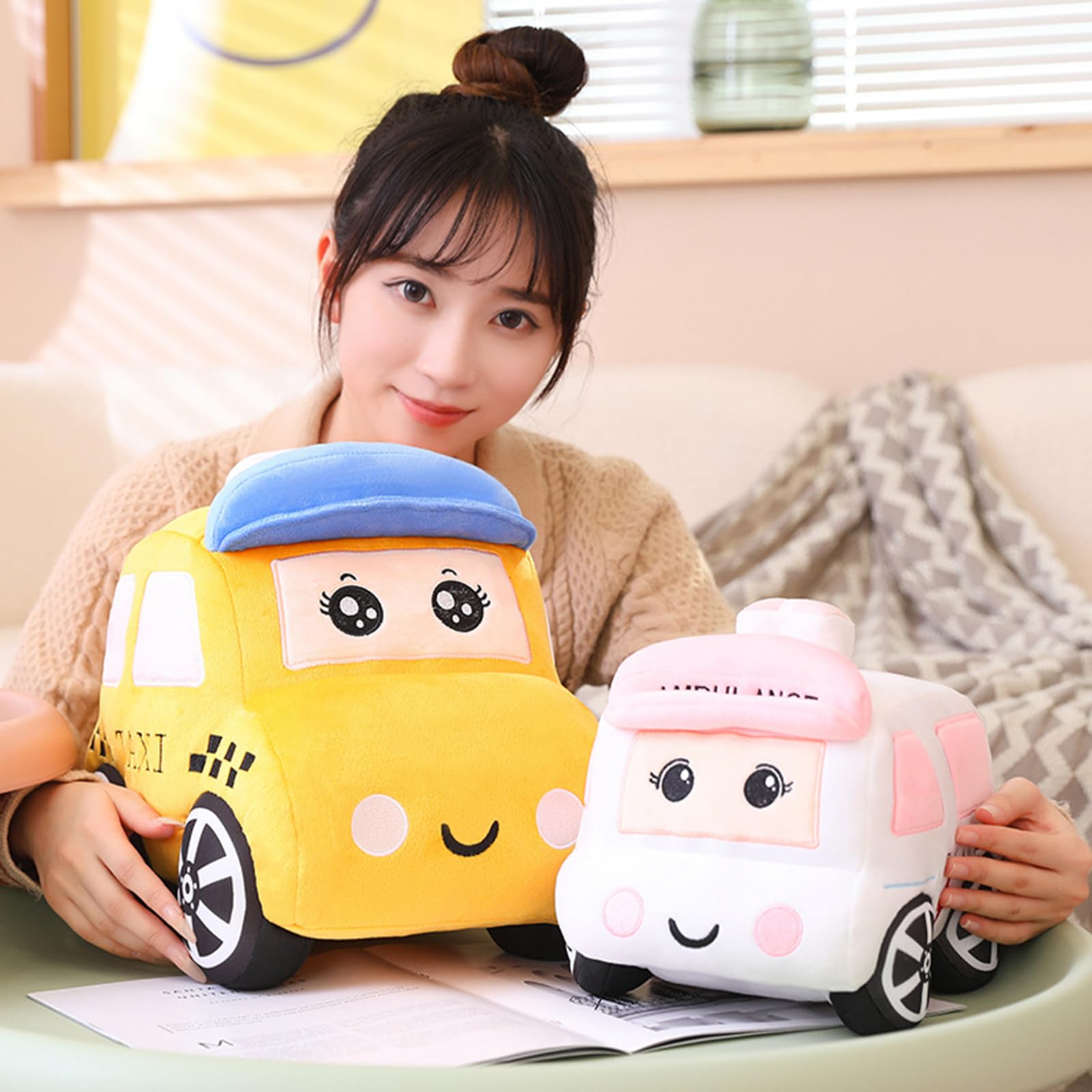 3D Cartoon Ambulance Throw Pillow Hugging Ambulance Plush Ambulance Stuffed Animal Toys Ambulance Pillow Sofa Cushion Ambulance Gift for Kids Or Lovers In Valentine's Day, Christmas or Birthday