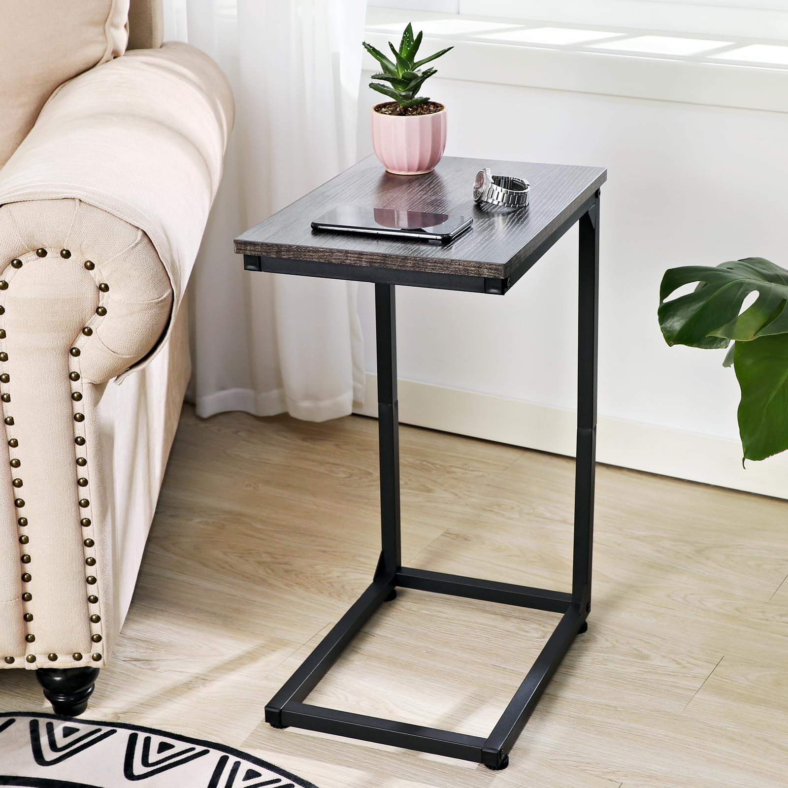 AMHANCIBLE C Shaped Side Table Set of 2, C Table End Tables for Sofa, Couch Table for Small Space, TV Trays for Living Room, Metal Frame, Accent Table HET02CDG