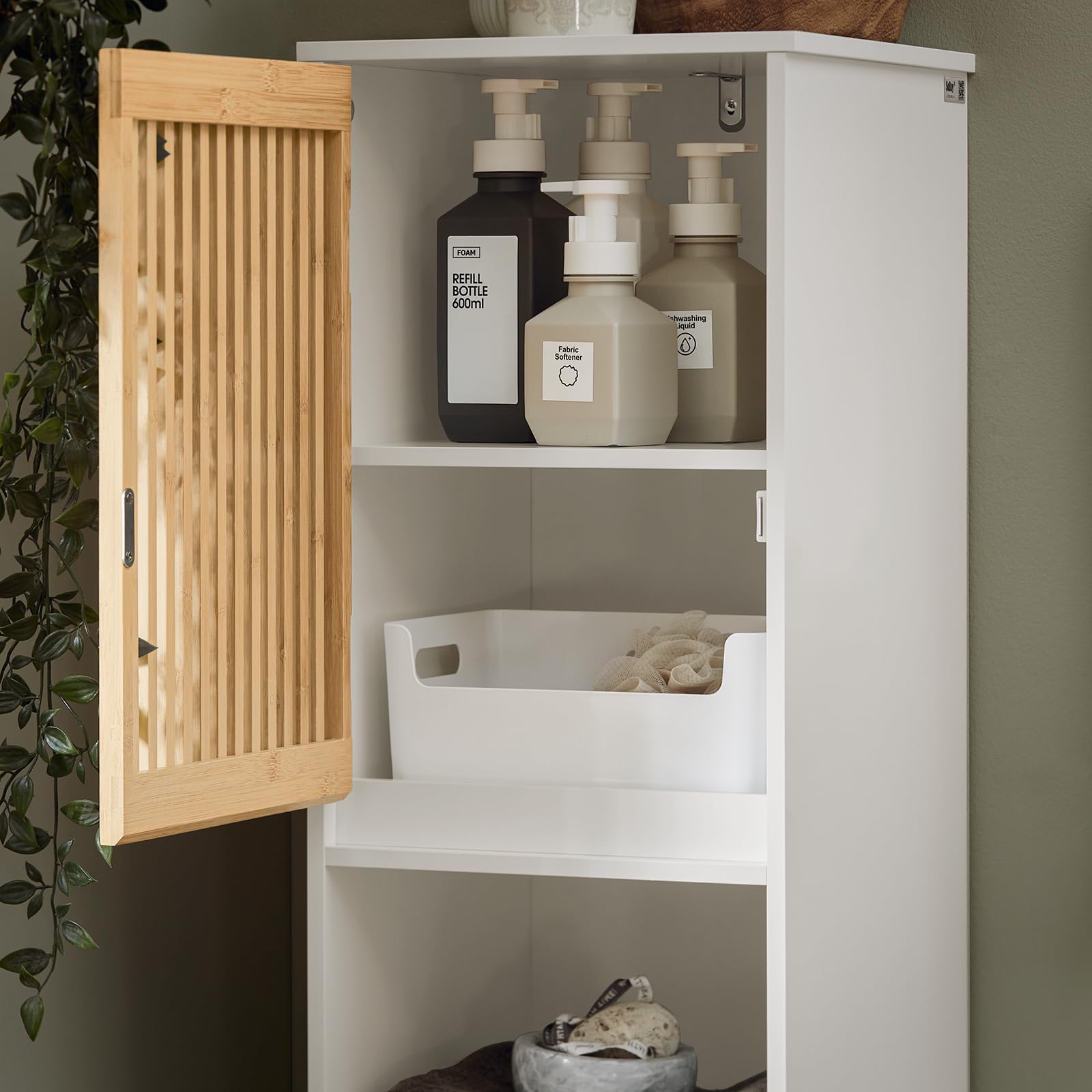 SoBuy Bathroom Tall Cabinet with Hollow Cabinet Door, 2 Doors, 6 Compartments Bathroom Shelves, Storage Rack, Freestanding Storage Cabinet Shelf, Natural and White, BZR127-W