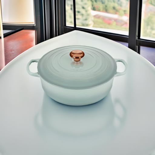 Le Creuset Signature 6.75-quart Round Wide Oven with Copper Knob - Enameled Cast Iron (Sea Salt)