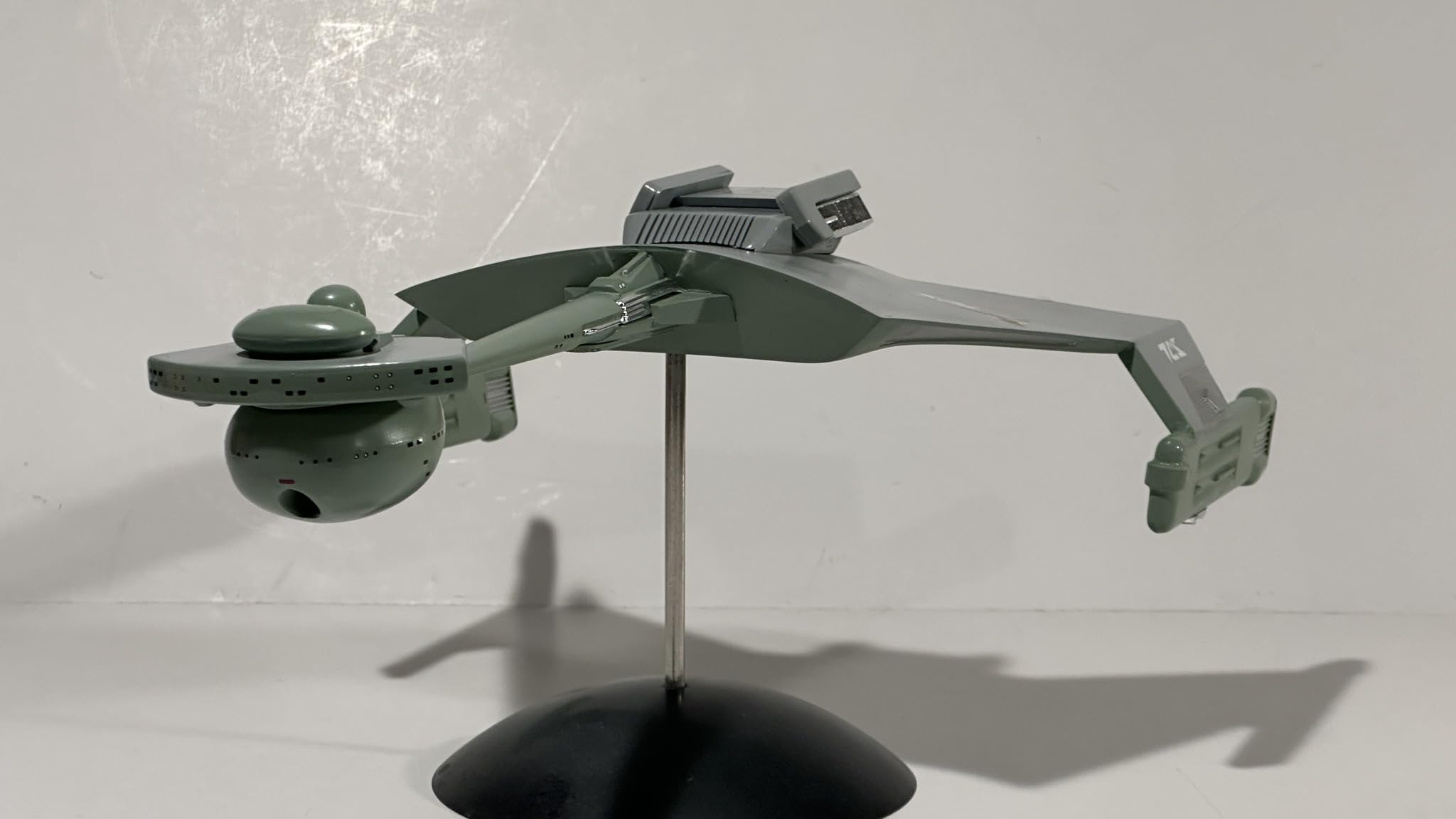 AMT Star Trek: The Original Series Klingon Battle Cruiser 1:650 Scale Model Kit